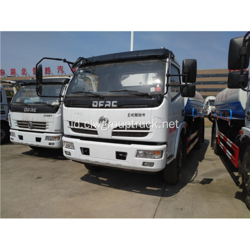 Mesin diesel Dongfeng mini 4x2 truk pengisap kotoran